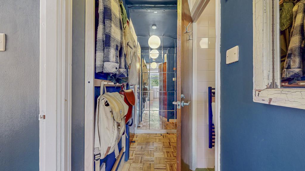 9-print-28 Lethington Avenue F33 22