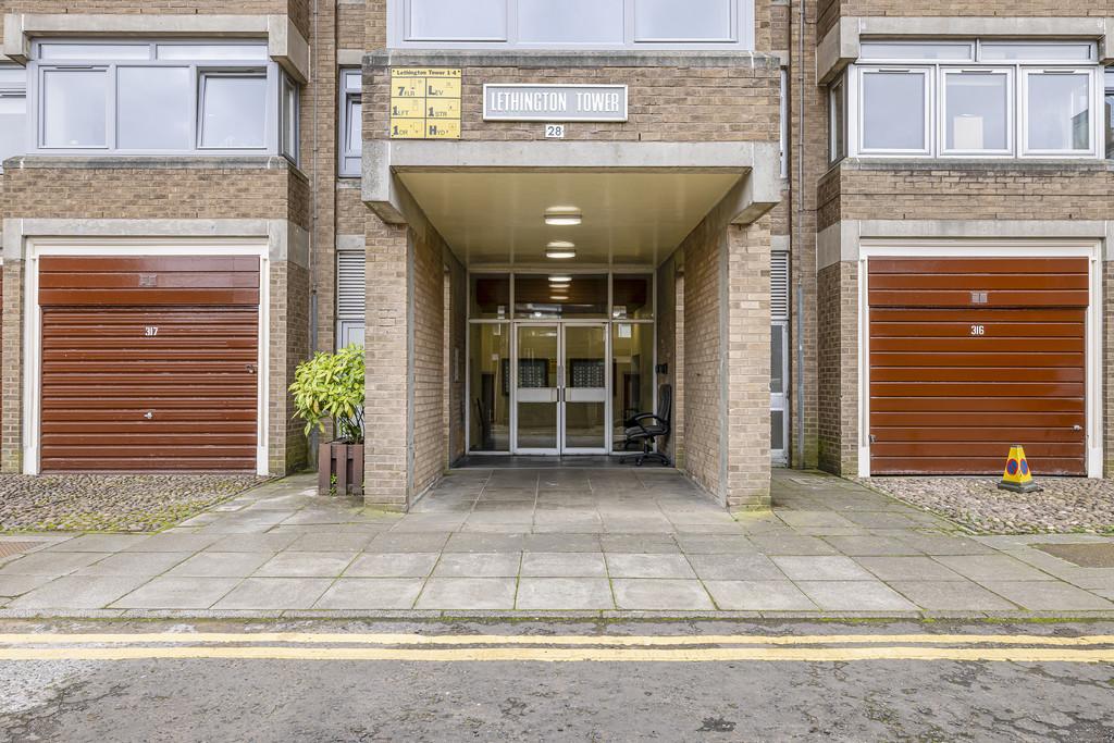 5-print-28 Lethington Avenue F33 15