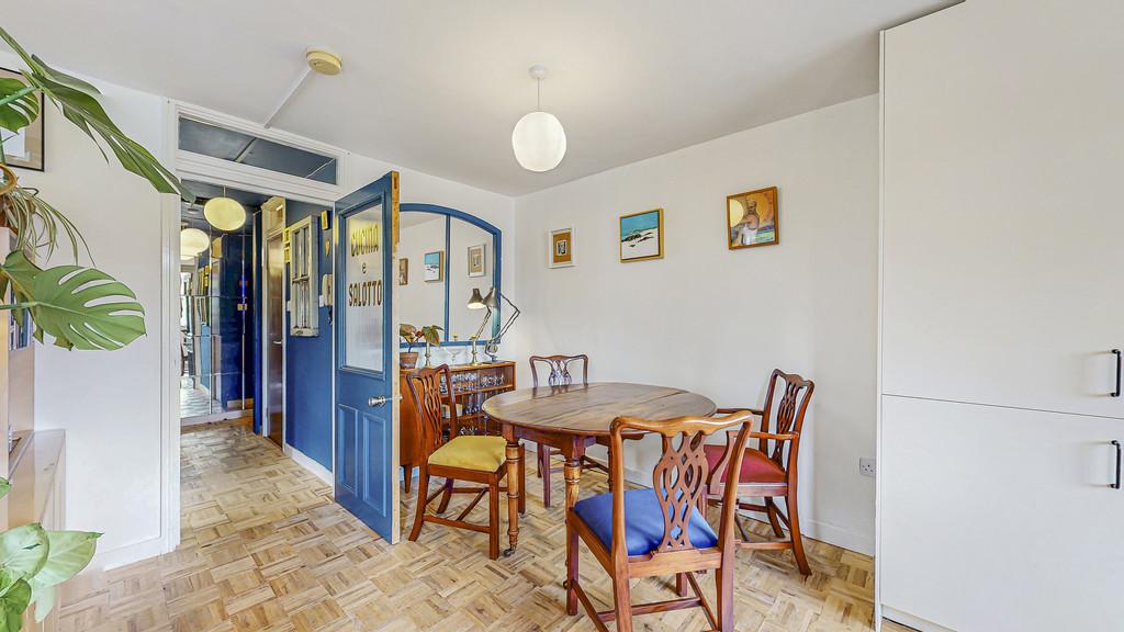 21-print-28 Lethington Avenue F33 25