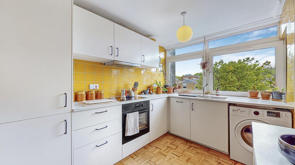26-print-28 Lethington Avenue F33 28