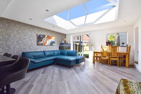3 bedroom semi-detached house for sale, Langdale Road, Leyland PR25