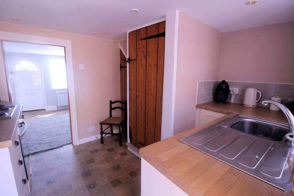 Kitchen 3
