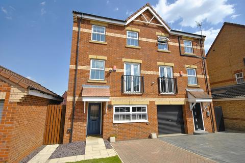 4 bedroom semi-detached house for sale, Buckingham Court, Doncaster DN11