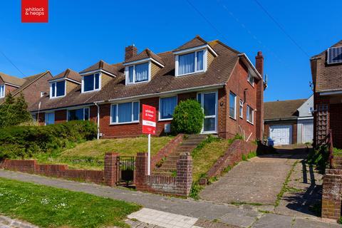 12 Alan Way, Brighton, BN2 5PF