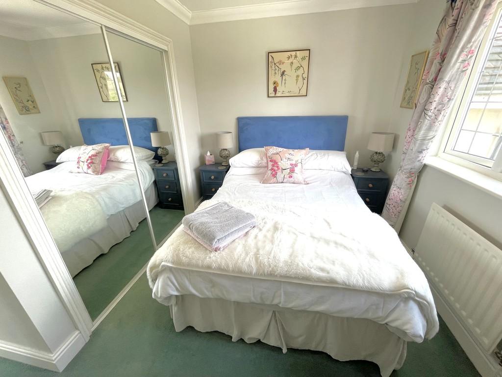 5 Cleeves Way Bed1 1