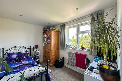 1 bedroom in a house share to rent, Kendal Way, Cambridge CB4