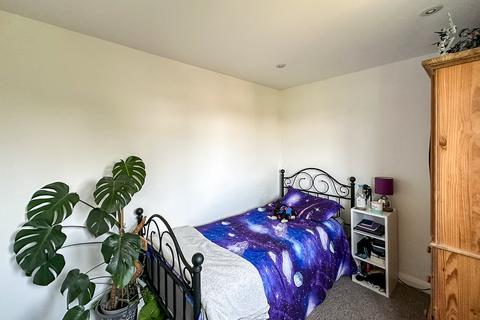 1 bedroom in a house share to rent, Kendal Way, Cambridge CB4