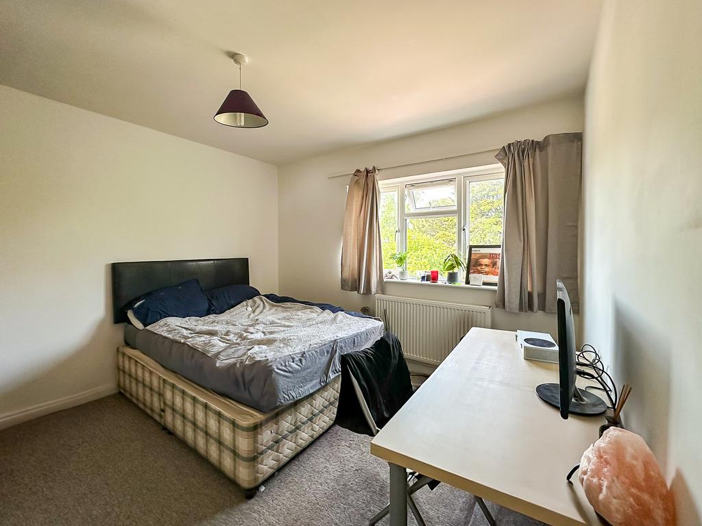 Bedroom 3 (2)