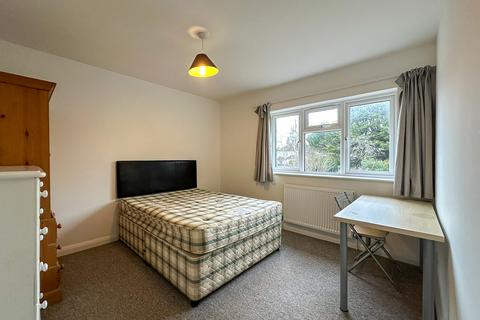 1 bedroom in a house share to rent, Kendal Way, Cambridge CB4