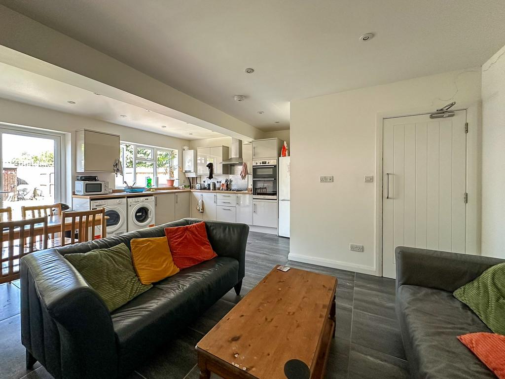 Communal living space and kitchen (3)