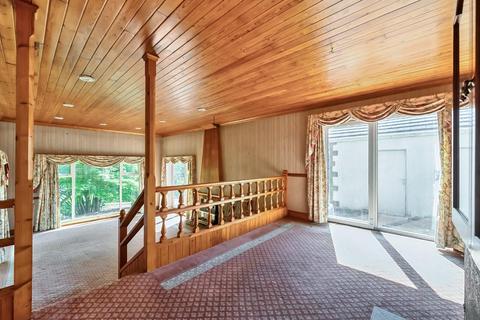 4 bedroom detached bungalow for sale, Beck Lane, Collingham, Wetherby