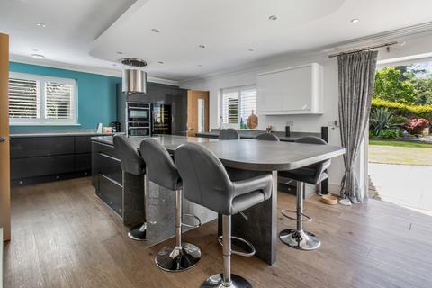 4 bedroom detached house for sale, Egmont Drive, Ringwood, Dorset, BH24