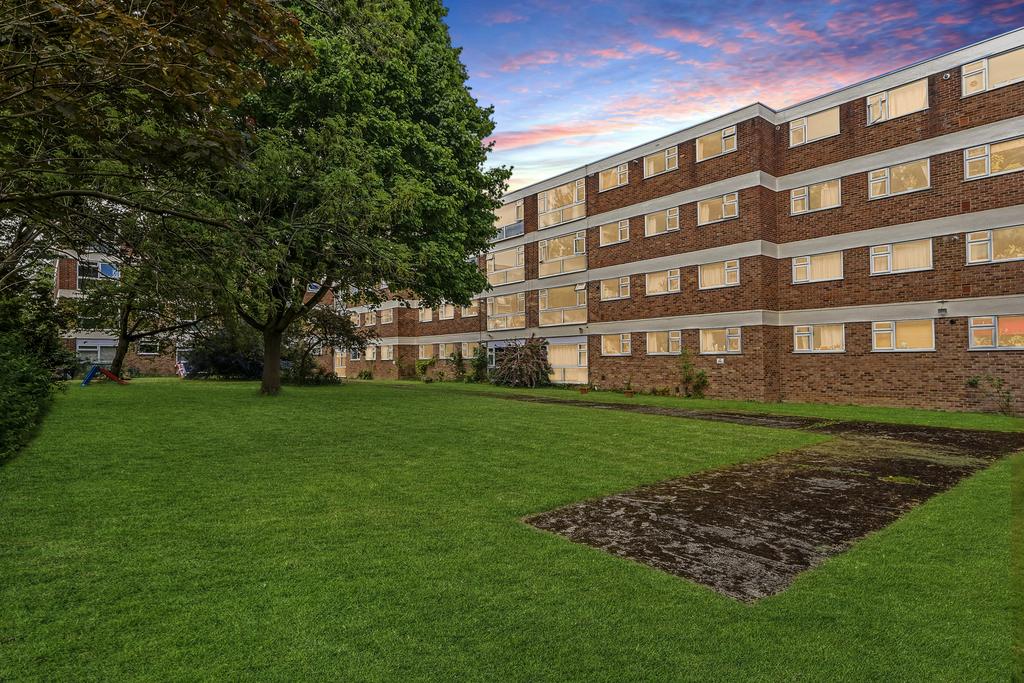 Communal Grounds