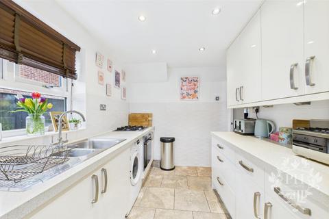 3 bedroom semi-detached house for sale, Tindale Walk, Middlesbrough