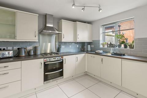 4 bedroom detached house for sale, Bamburgh Close, Grantham NG31
