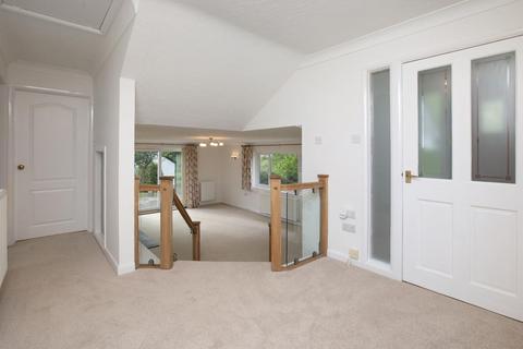 Treetops Village Road, Christow, Exeter, EX6 7LX