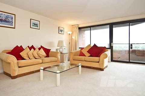 2 bedroom flat for sale, Finchley Road, London NW3