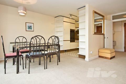 2 bedroom flat for sale, Finchley Road, London NW3