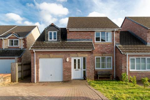 28 Glenfields Road, Haverfordwest, SA61 1EB