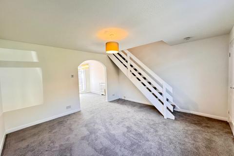 3 bedroom semi-detached villa to rent, Harris Close, Glasgow G77