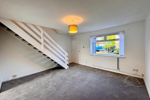 3 bedroom semi-detached villa to rent, Harris Close, Glasgow G77