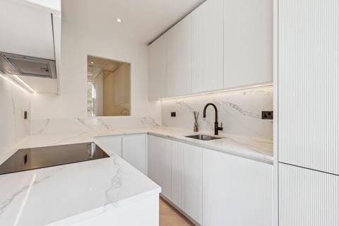 Flat 1, 7 Wilbraham Place, London, SW1X 9AE