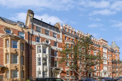 Flat 1, 7 Wilbraham Place, London, SW1X 9AE