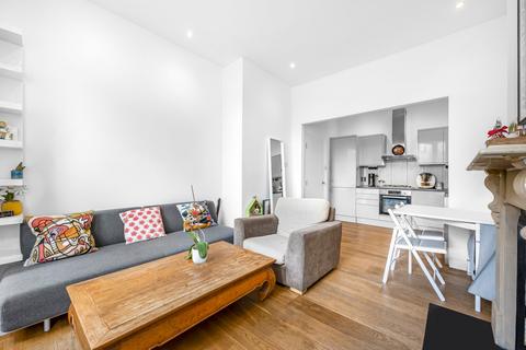 2 bedroom flat for sale, Romilly Road, Islington, London