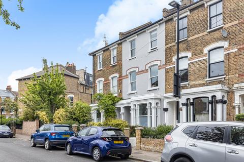 2 bedroom flat for sale, Romilly Road, Islington, London