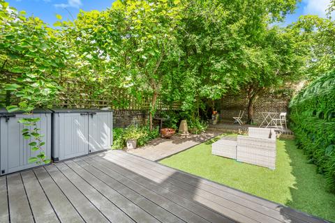 26 Romilly Road, London, N4 2QX