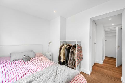 26 Romilly Road, London, N4 2QX