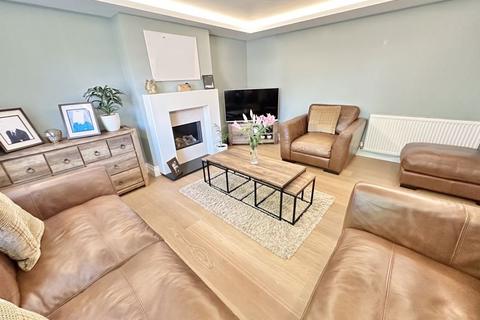 14 Beasley Close, Great Sutton, Ellesmere Port, CH66 2SX