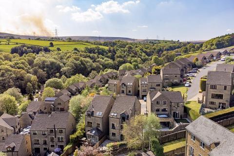 4 bedroom detached house for sale, 43 Stones Drive, Ripponden HX6 4NY
