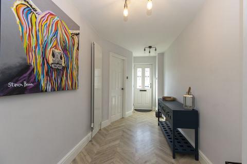 4 bedroom detached house for sale, 43 Stones Drive, Ripponden HX6 4NY