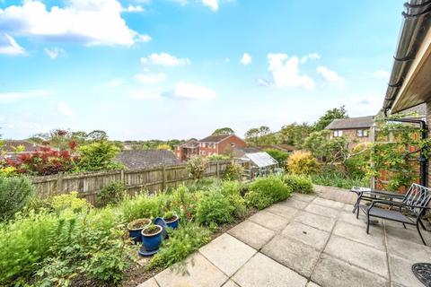 2 Corunna Close, Hythe, CT21 5EA