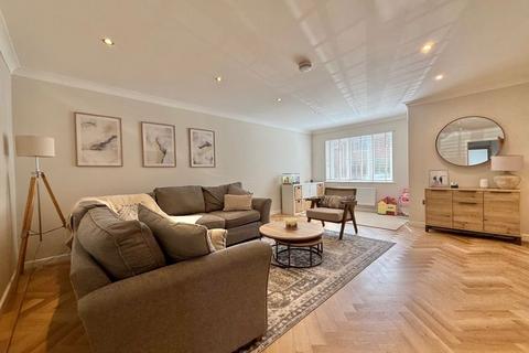 3 bedroom semi-detached house for sale, Barum Close, Paignton