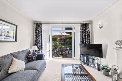 61 Hardwick Road, Sutton Coldfield, B74 3DN