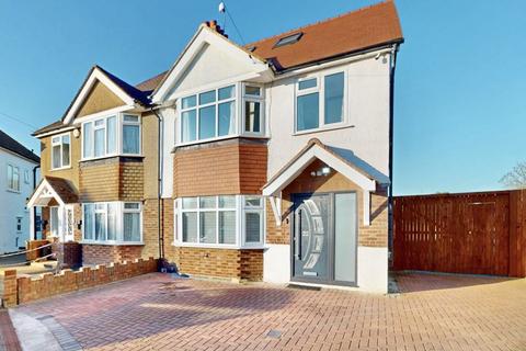 22 Denham Way, Denham, Uxbridge, UB9 5AX
