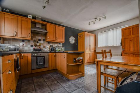45 Beech Road, Armthorpe, Doncaster, DN3 2DZ