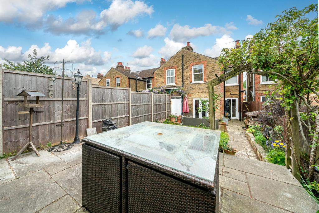 72-Kingsland-Road-6