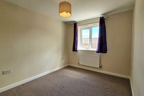 18 The Warren, Tuffley, Gloucester, GL4 0TT