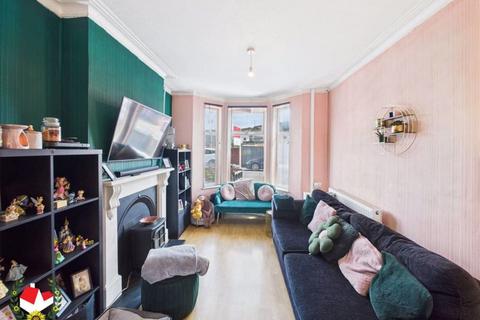 3 bedroom semi-detached house for sale, Calton Road, Gloucester, GL1