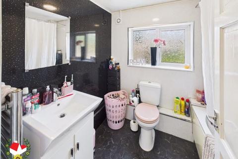 3 bedroom semi-detached house for sale, Calton Road, Gloucester, GL1