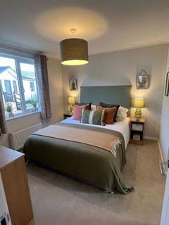 2 bedroom park home for sale, Swindon SN25