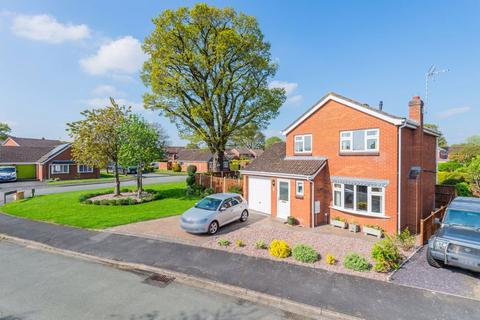 1 Fir Tree Close, Ellesmere, SY12 9PQ