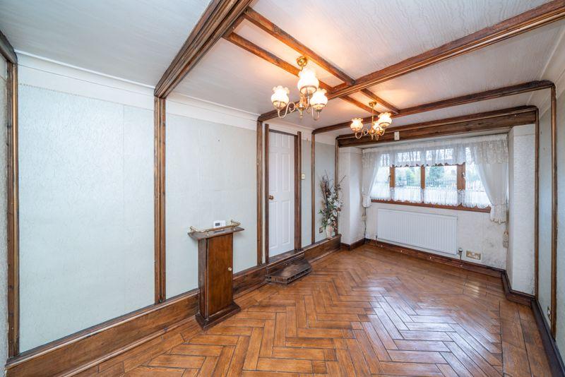 Dining room/bedroom