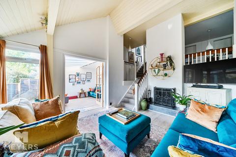 5 bedroom detached house for sale, Wareham Road, Corfe Mullen, BH21 3