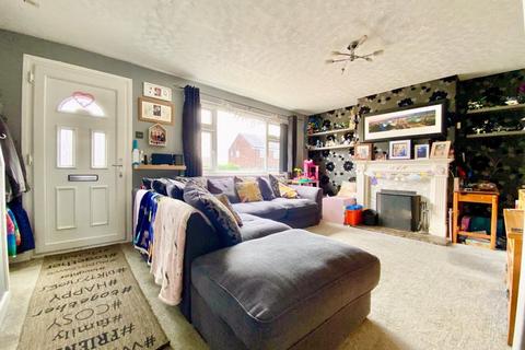 30 Great Close, South Witham, Grantham, NG33 5QJ