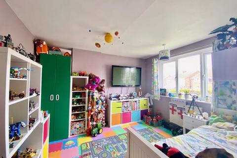 30 Great Close, South Witham, Grantham, NG33 5QJ