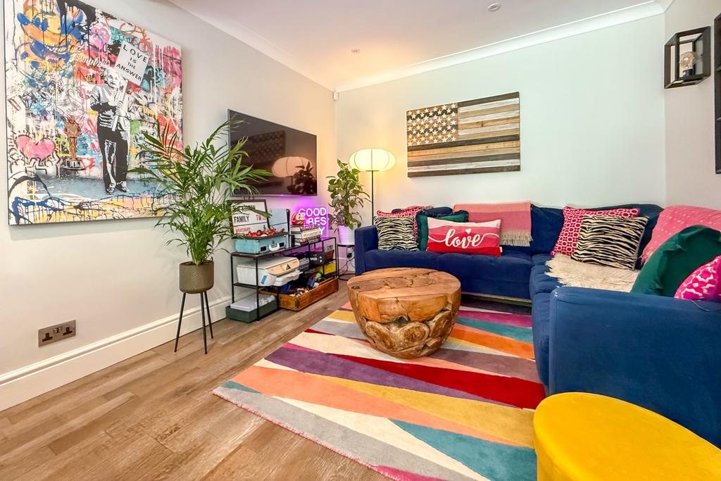 Snug/Reception